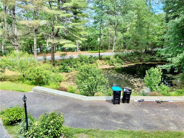 12 Tom Lee Drive, North Smithfield, RI 02896