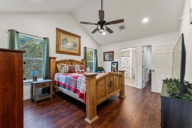 627 Dove Creek Drive, Coldspring, TX 77331