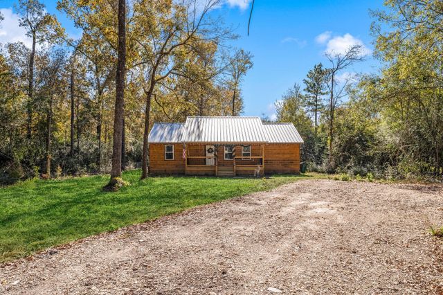 627 Dove Creek Drive, Coldspring, TX 77331