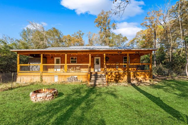 627 Dove Creek Drive, Coldspring, TX 77331