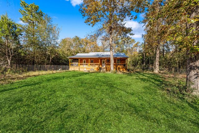 627 Dove Creek Drive, Coldspring, TX 77331