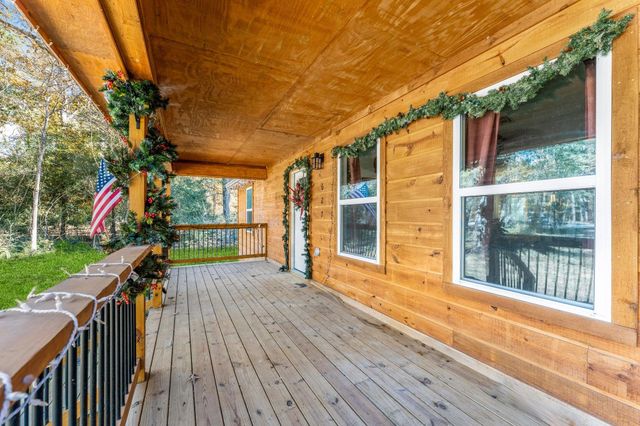 627 Dove Creek Drive, Coldspring, TX 77331