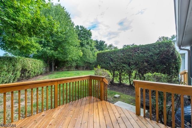 17 Constitution Ct, Montville Twp., NJ 07045