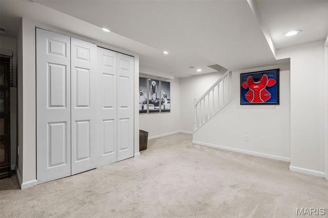 8417 Colonial Lane, St Louis, MO 63124