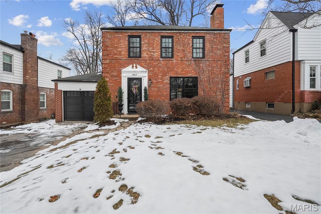 8417 Colonial Lane, St Louis, MO 63124