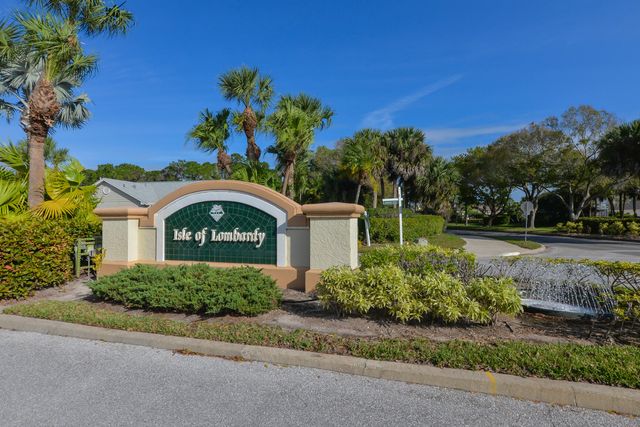 1187 NW Lombardy Drive, Port St. Lucie, Port St Lucie, FL 34986