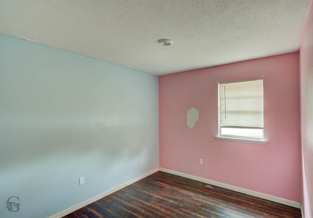 2804 Hood Drive, Bossier City, LA 71111