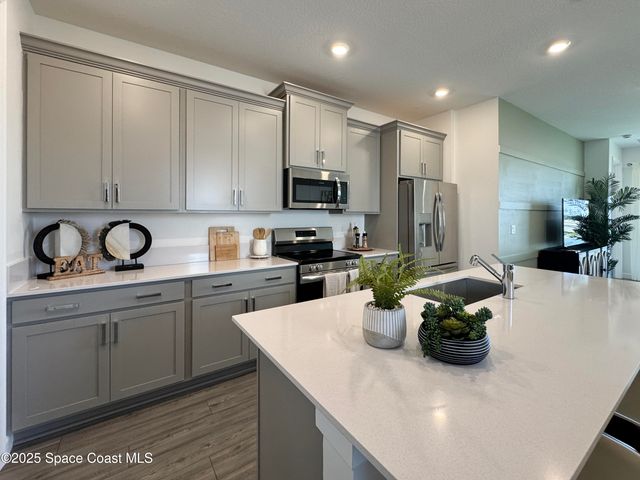 1959 Croft Inlet Drive NW, Palm Bay, FL 32907