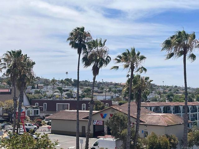 2540 Clairemont Dr 307, San Diego, CA 92117