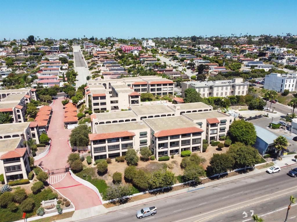 2540 Clairemont Dr 307, San Diego, CA 92117 — photo 4