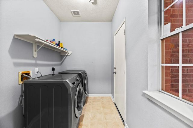 9910 Pine Flats Drive, Houston, TX 77095