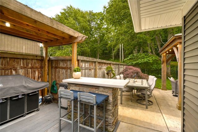 175 Longview Drive, Webster, NY 14580