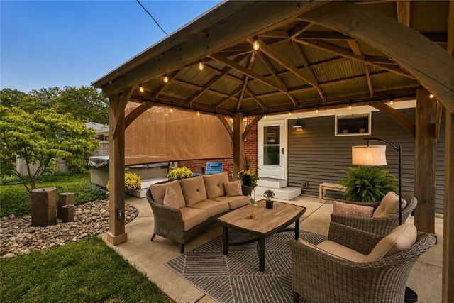 175 Longview Drive, Webster, NY 14580