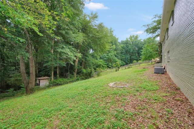 1558 Tanglewood Way, Conyers, GA 30012