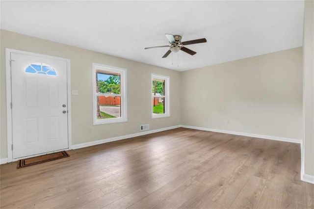 1558 Tanglewood Way, Conyers, GA 30012