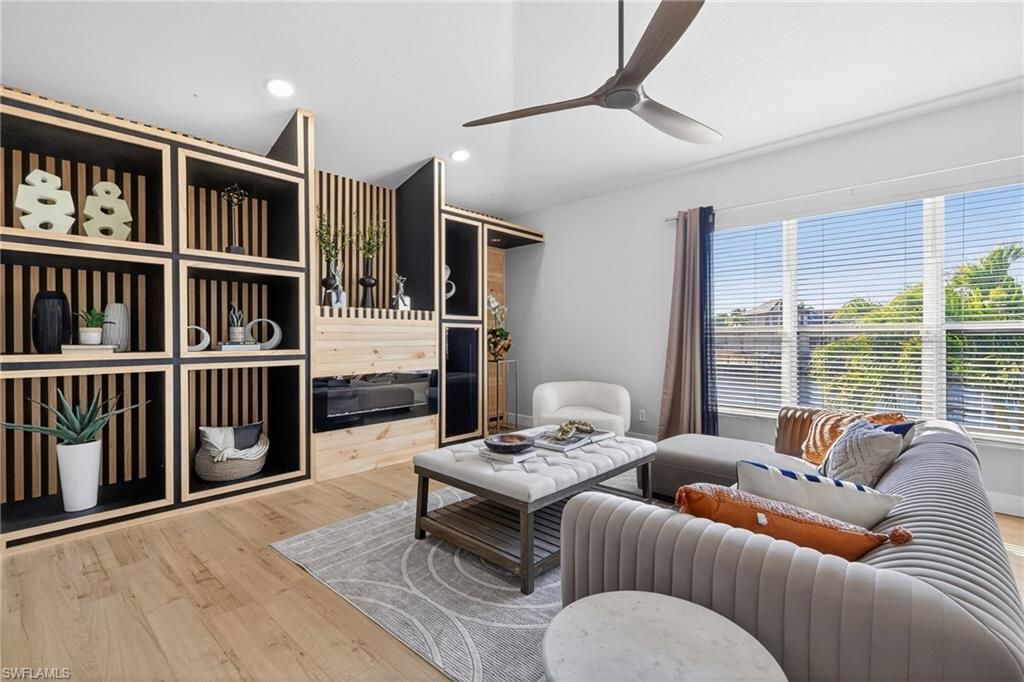 Image 4 of property listing at 5106 Sands BLVD, Cape Coral, FL 33914