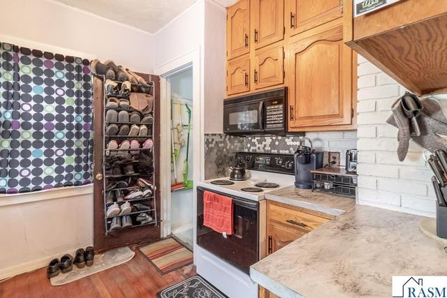 800 Belgrade Avenue, North Mankato, MN 56003