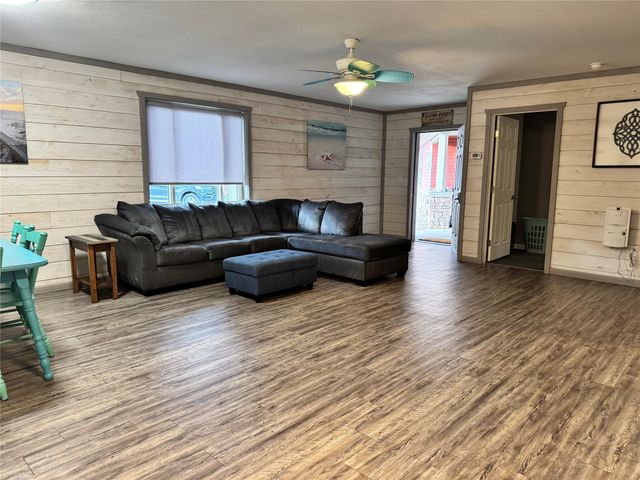 11040 RIDGE Road, Girard, PA 16417