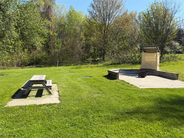 11040 RIDGE Road, Girard, PA 16417