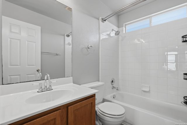 10815 Bearwolf Bay, San Antonio, TX 78245