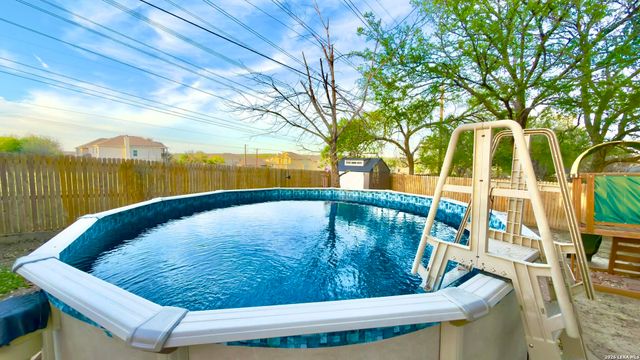 10815 Bearwolf Bay, San Antonio, TX 78245