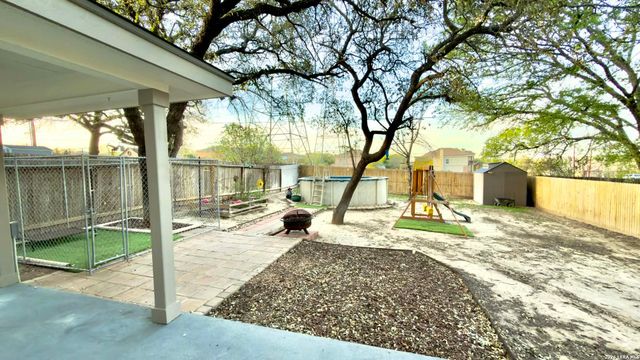 10815 Bearwolf Bay, San Antonio, TX 78245