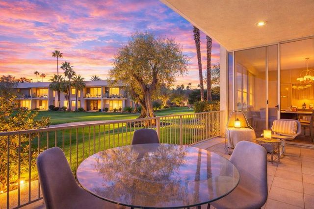 465 Desert Lakes Drive, Palm Springs, CA 92264