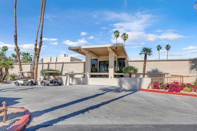 465 Desert Lakes Drive, Palm Springs, CA 92264
