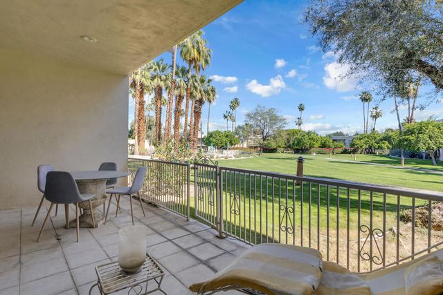 465 Desert Lakes Drive, Palm Springs, CA 92264