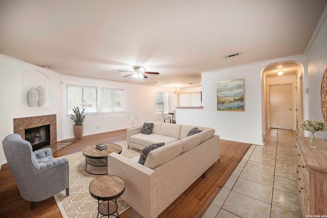 7127 STILL HOLLOW DR, San Antonio, TX 78244