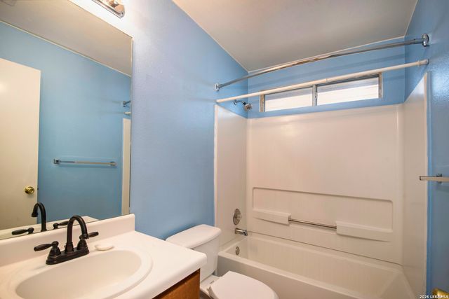 7127 STILL HOLLOW DR, San Antonio, TX 78244