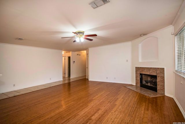 7127 STILL HOLLOW DR, San Antonio, TX 78244