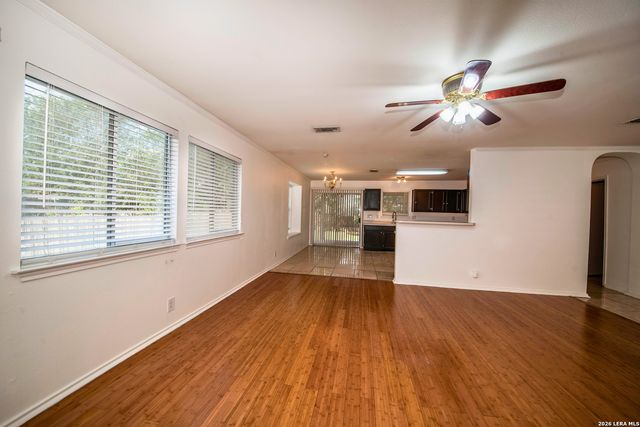 7127 STILL HOLLOW DR, San Antonio, TX 78244