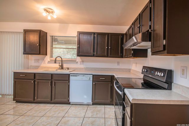7127 STILL HOLLOW DR, San Antonio, TX 78244