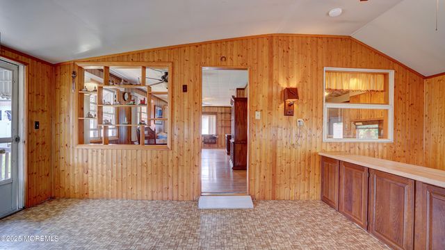 116 Hudson Avenue, Hazlet, NJ 07734