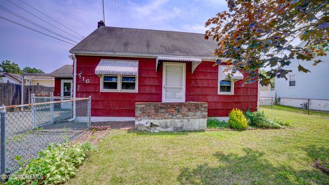116 Hudson Avenue, Hazlet, NJ 07734