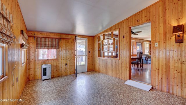 116 Hudson Avenue, Hazlet, NJ 07734