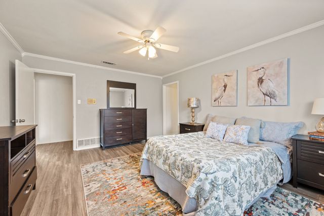 3124 Spring Lake Drive, Bedford, TX 76021