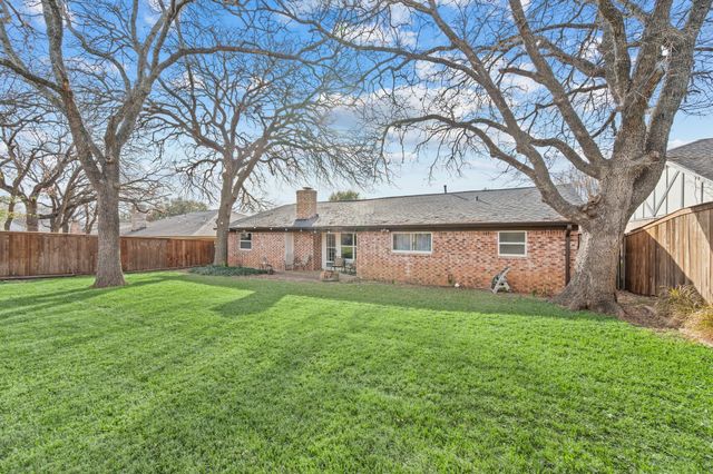 3124 Spring Lake Drive, Bedford, TX 76021