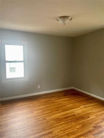 3550 Saint Christopher Lane, St Ann, MO 63074