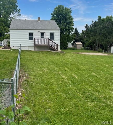3550 Saint Christopher Lane, St Ann, MO 63074