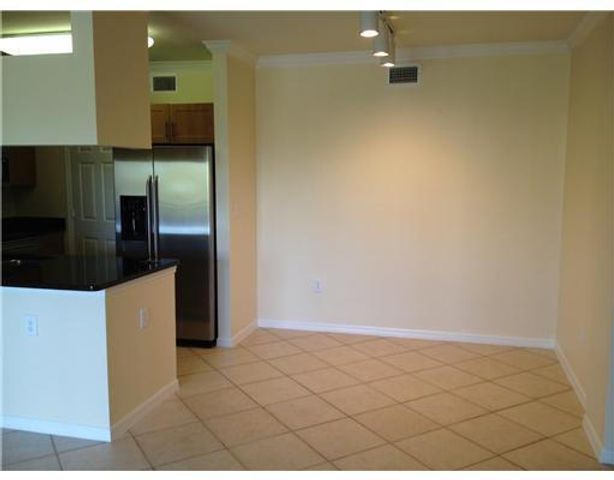 6556 Emerald Dunes Drive, Royal Palm Beach, FL 33411
