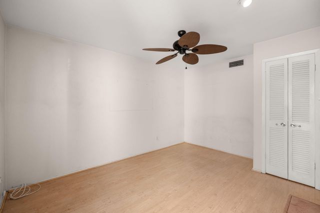 1601 Pennsylvania Street NE L3, Albuquerque, NM 87110