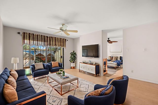 1601 Pennsylvania Street NE L3, Albuquerque, NM 87110