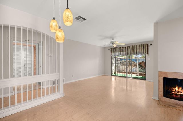 1601 Pennsylvania Street NE L3, Albuquerque, NM 87110