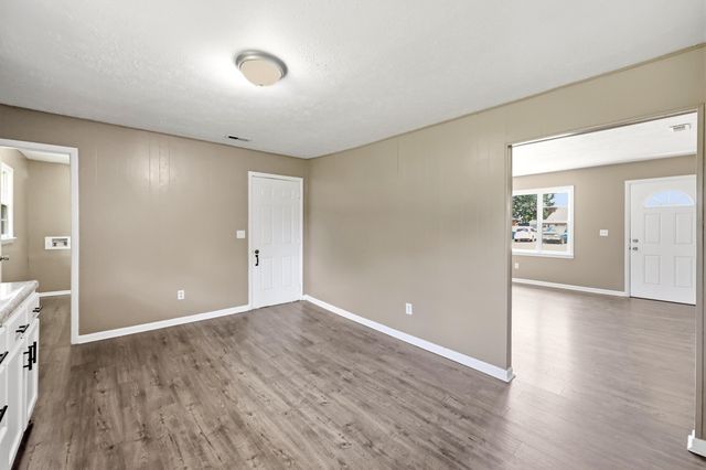 211 Laurel Drive, Berea, KY 40403