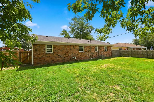 211 Laurel Drive, Berea, KY 40403