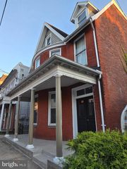 213 W MARKET ST #2R, Orwigsburg, PA 17961