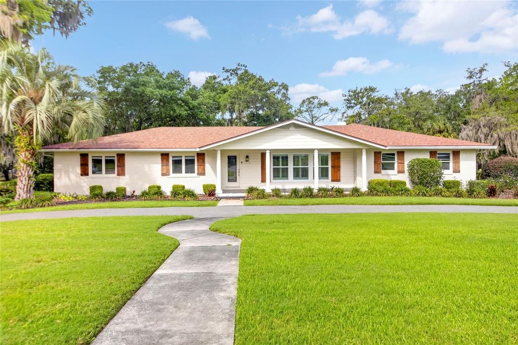 Image 2 of property listing at 6420 SW 35TH WAY, Gainesville, FL 32608