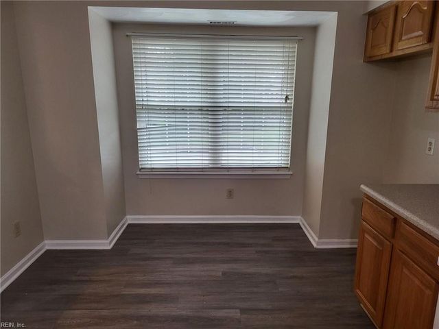 408 Rivers Ridge CIR, Newport News, VA 23608